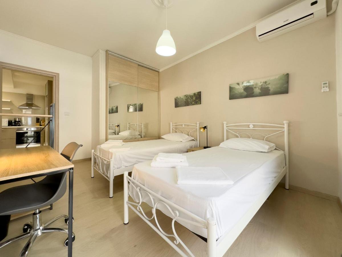 Mihail Voda Modern 55Sqm In Athens Apartment Екстериор снимка