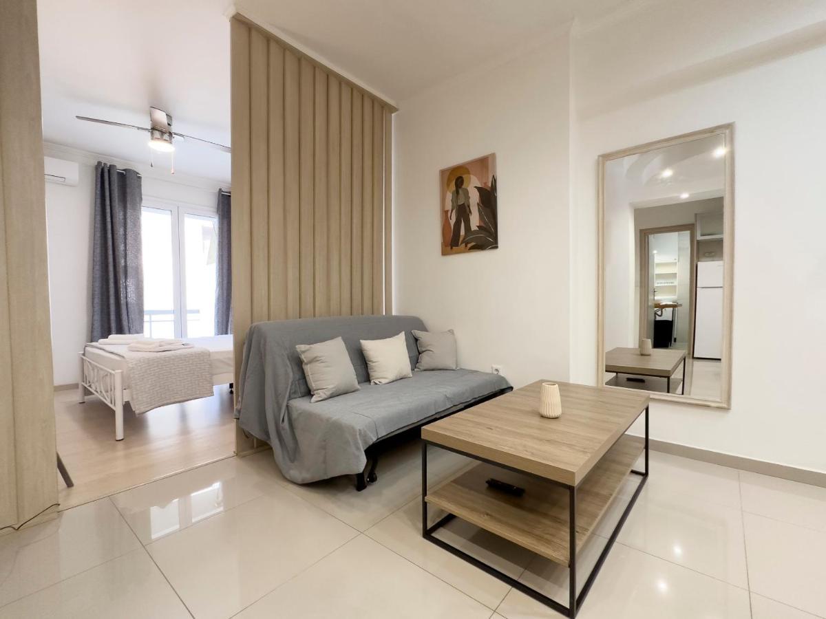 Mihail Voda Modern 55Sqm In Athens Apartment Екстериор снимка
